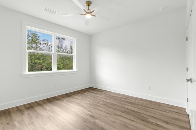 74 Clarke Hill Road, Freeport, FL 32439