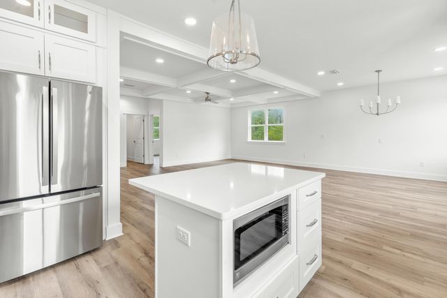 74 Clarke Hill Road, Freeport, FL 32439