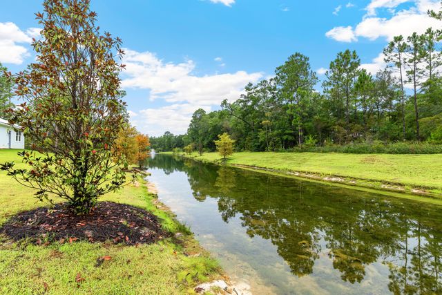 74 Clarke Hill Road, Freeport, FL 32439