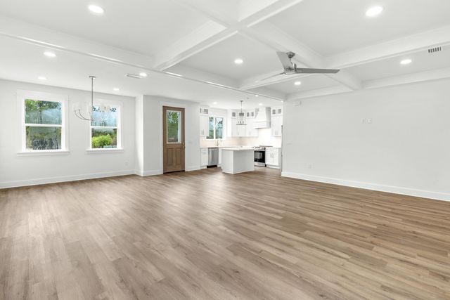 74 Clarke Hill Road, Freeport, FL 32439