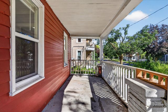 945 Jennette Avenue NW, Grand Rapids, MI 49504