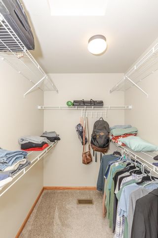 3299 Maple Leaf Loop S, Fargo, ND 58104