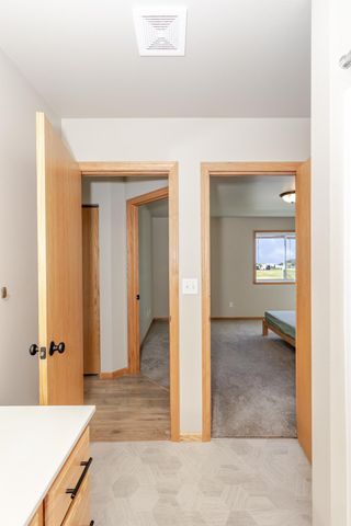 3299 Maple Leaf Loop S, Fargo, ND 58104