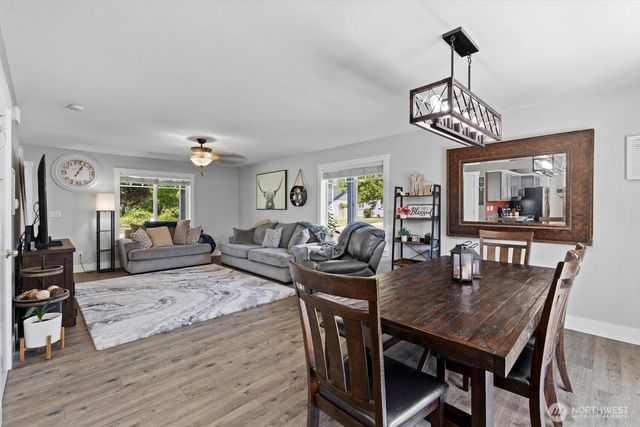2435 Baldwin Place, Blaine, WA 98230