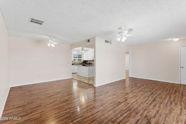 10006 W DEANITA Lane, Sun City, AZ 85351