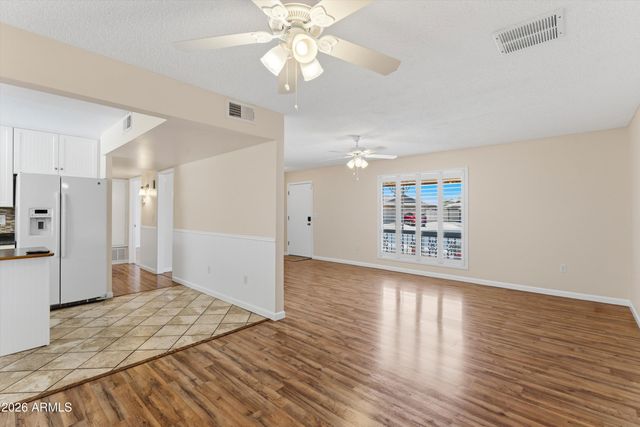 10006 W DEANITA Lane, Sun City, AZ 85351