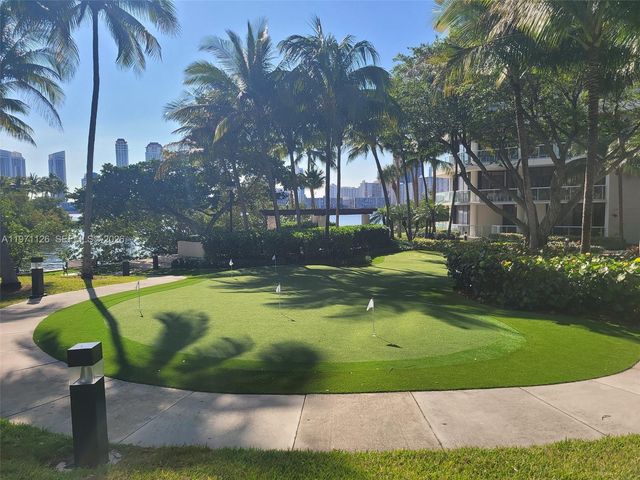 1000 W Island Blvd 2909, Aventura, FL 33160