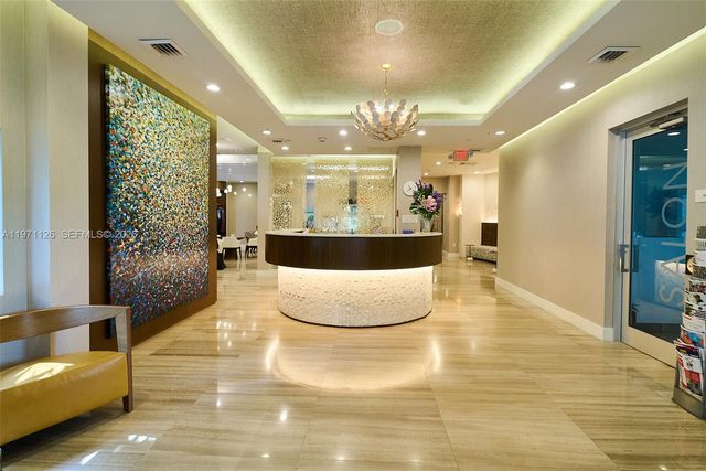 1000 W Island Blvd 2909, Aventura, FL 33160