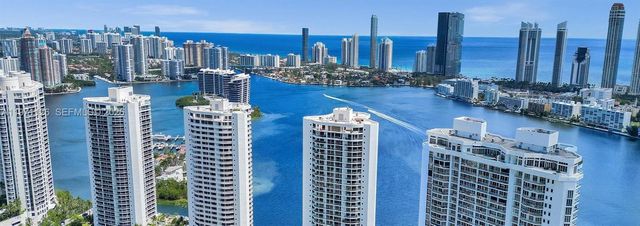 1000 W Island Blvd 2909, Aventura, FL 33160