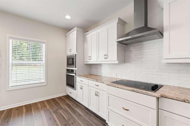 475 Paynes Lake Road, Carrollton, GA 30116