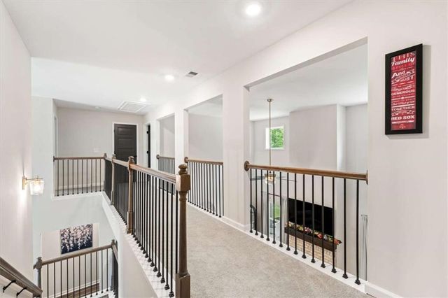 475 Paynes Lake Road, Carrollton, GA 30116