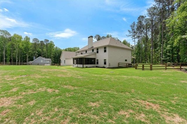475 Paynes Lake Road, Carrollton, GA 30116