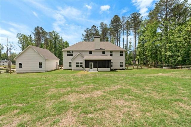 475 Paynes Lake Road, Carrollton, GA 30116