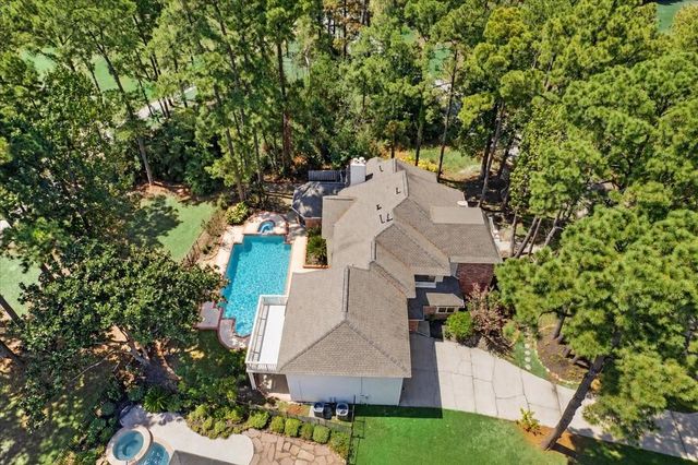 7514 Pinehurst Shadows Drive, Humble, TX 77346