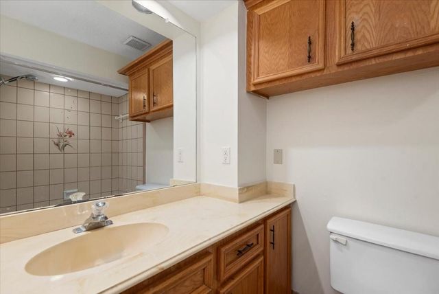 7514 Pinehurst Shadows Drive, Humble, TX 77346