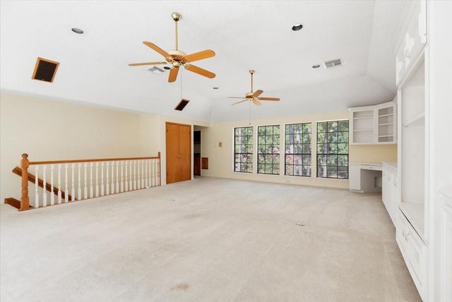 7514 Pinehurst Shadows Drive, Humble, TX 77346