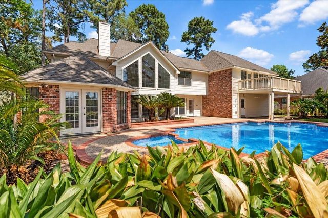 7514 Pinehurst Shadows Drive, Humble, TX 77346