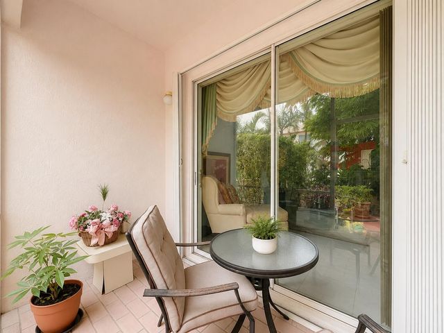 15883 SW 14TH Court, Pembroke Pines, FL 33027