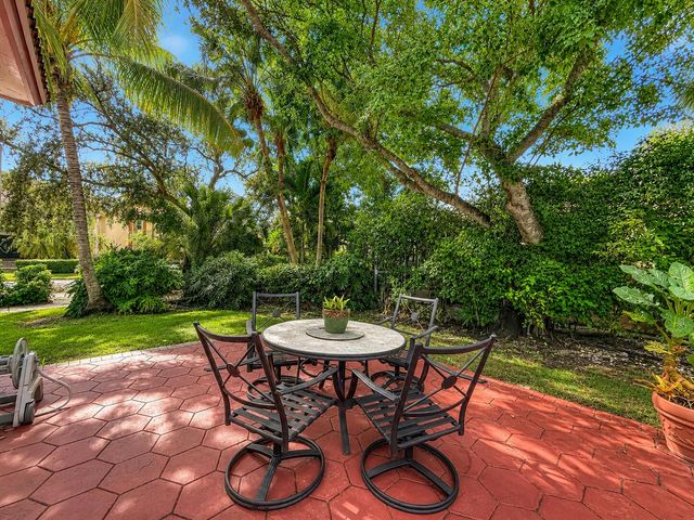 15883 SW 14TH Court, Pembroke Pines, FL 33027
