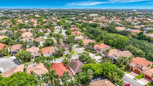 15883 SW 14TH Court, Pembroke Pines, FL 33027