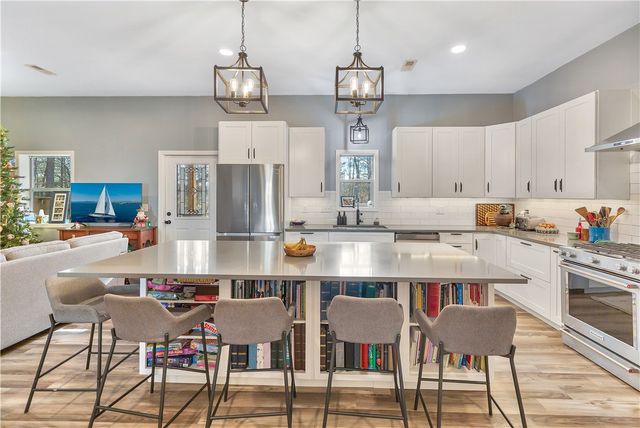 2475 Pumpkintown Highway, Pickens, SC 29671