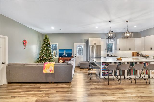 2475 Pumpkintown Highway, Pickens, SC 29671