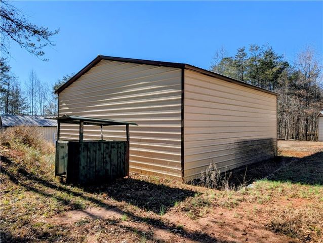 2475 Pumpkintown Highway, Pickens, SC 29671