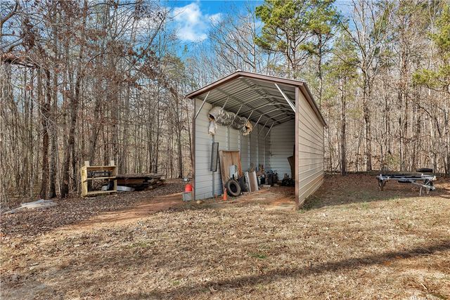 2475 Pumpkintown Highway, Pickens, SC 29671