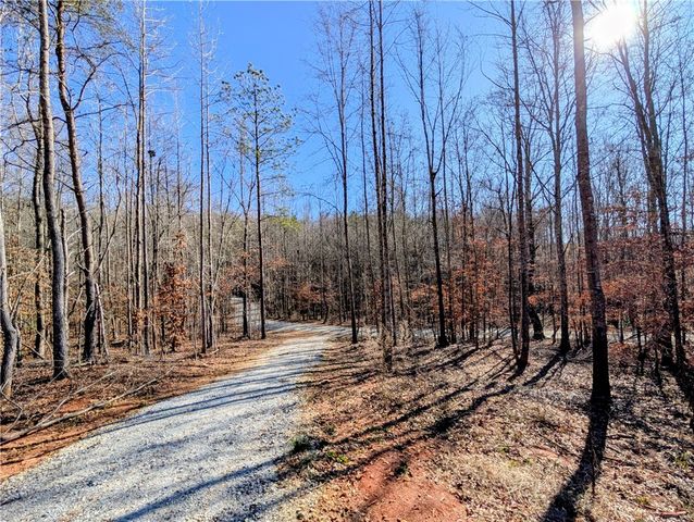 2475 Pumpkintown Highway, Pickens, SC 29671