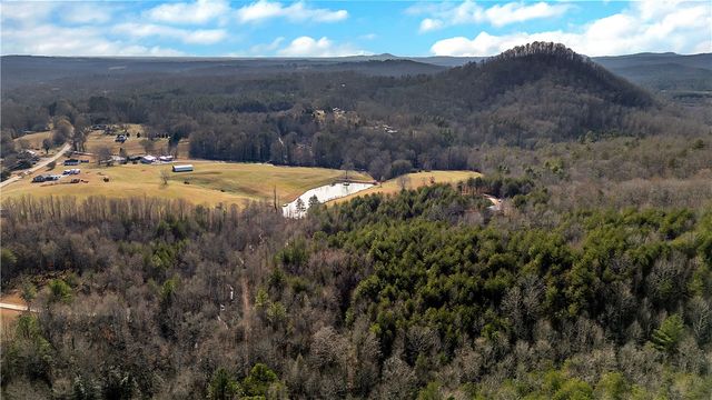 2475 Pumpkintown Highway, Pickens, SC 29671