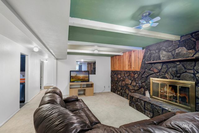 2593 E 3700 N, Twin Falls, ID 83301