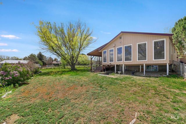 2593 E 3700 N, Twin Falls, ID 83301