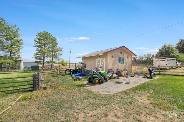 2593 E 3700 N, Twin Falls, ID 83301