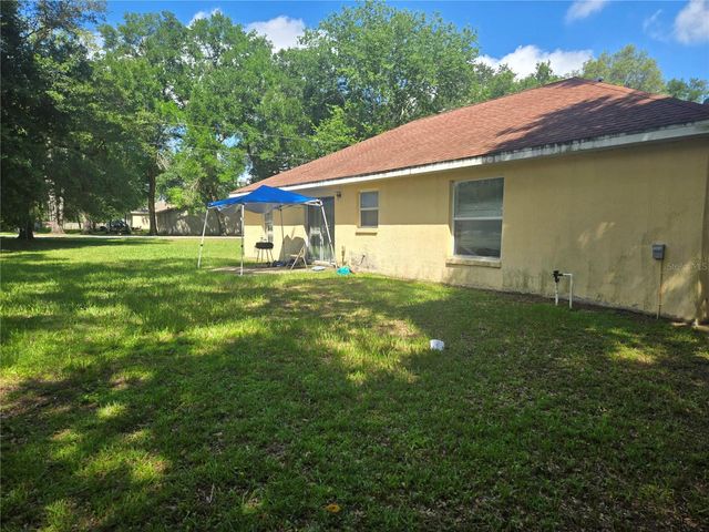 31 PINE CIRCLE, Ocala, FL 34472