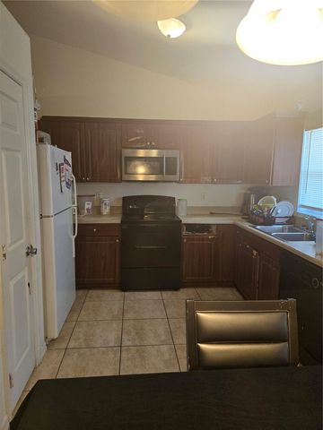 31 PINE CIRCLE, Ocala, FL 34472