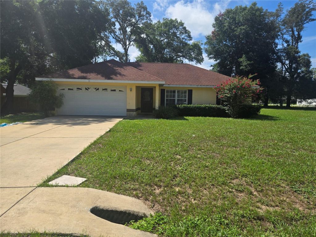 31 PINE CIRCLE, Ocala, FL 34472
