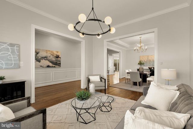 2012 N GREENBRIER ST, Arlington, VA 22205