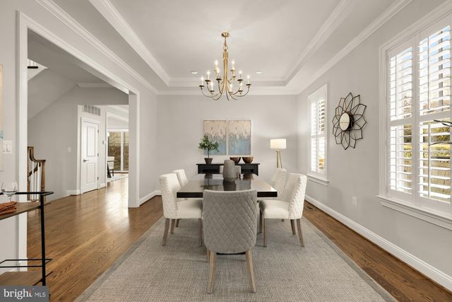 2012 N GREENBRIER ST, Arlington, VA 22205