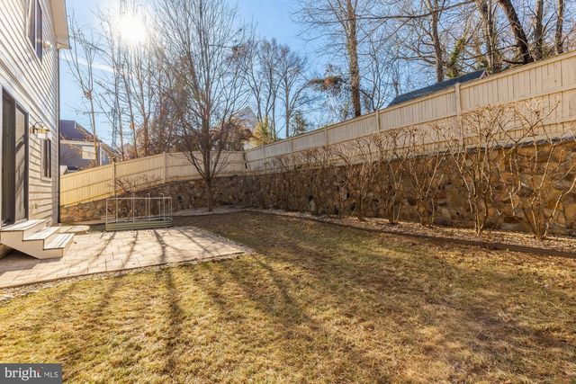 2012 N GREENBRIER ST, Arlington, VA 22205