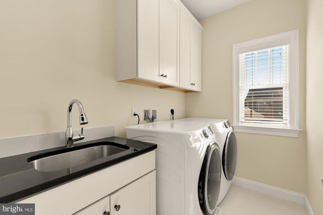 2012 N GREENBRIER ST, Arlington, VA 22205