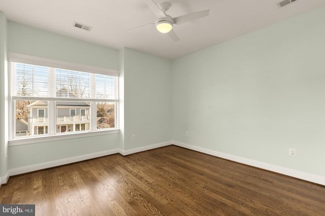 2012 N GREENBRIER ST, Arlington, VA 22205