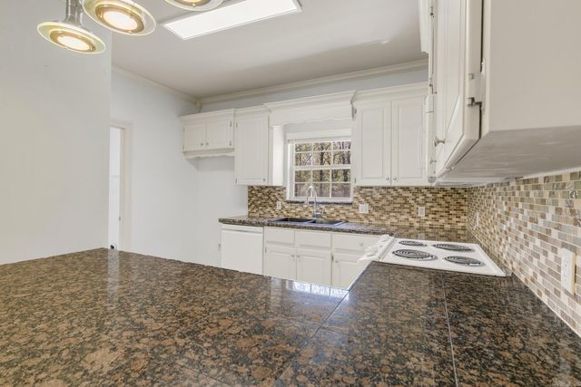 35 Wildwood Drive, Cabot, AR 72023