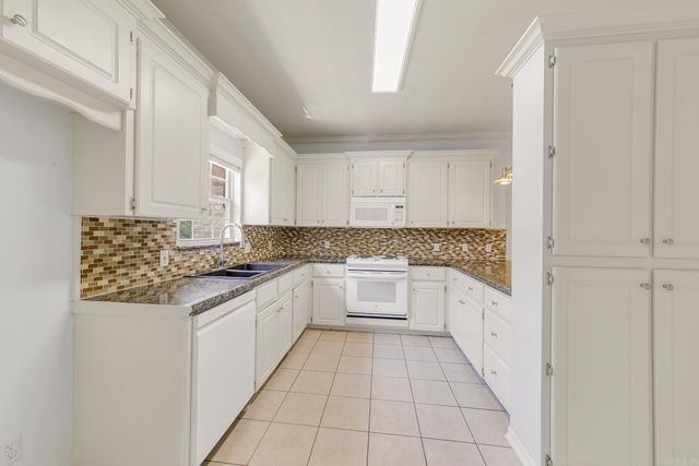 35 Wildwood Drive, Cabot, AR 72023