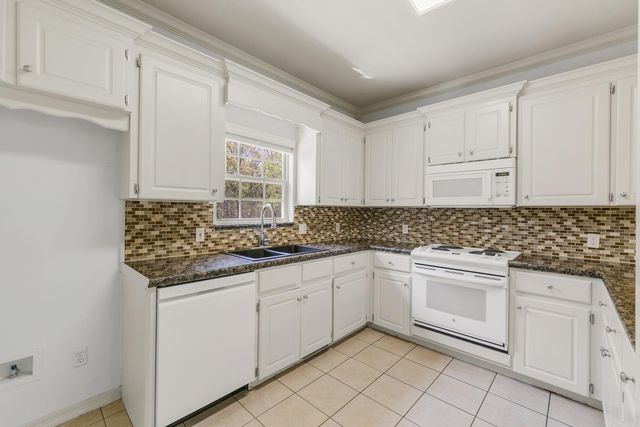 35 Wildwood Drive, Cabot, AR 72023