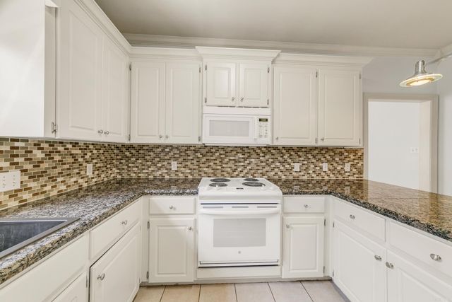 35 Wildwood Drive, Cabot, AR 72023