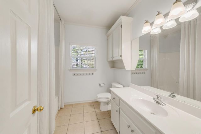 35 Wildwood Drive, Cabot, AR 72023