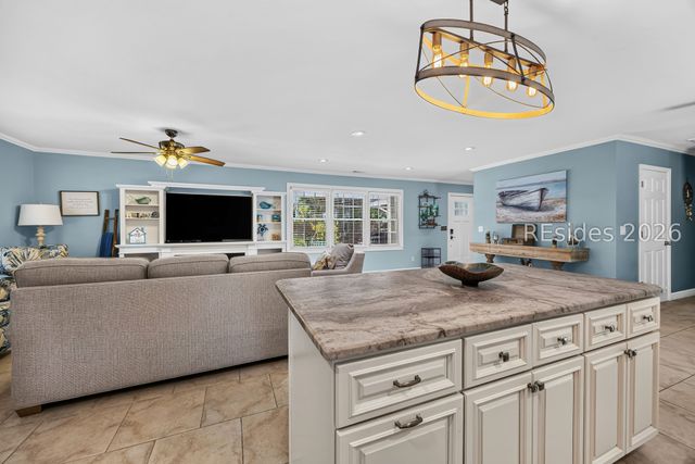 8 Flamingo St, Hilton Head Island, SC 29928