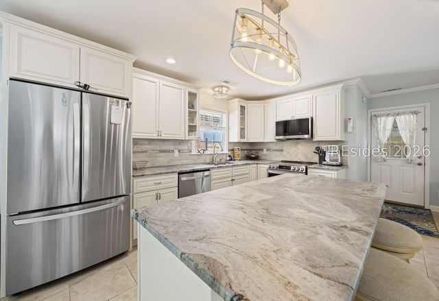 8 Flamingo St, Hilton Head Island, SC 29928