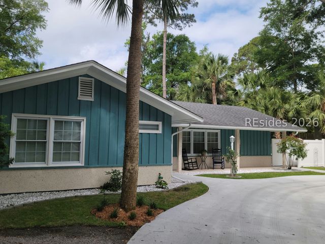 8 Flamingo St, Hilton Head Island, SC 29928