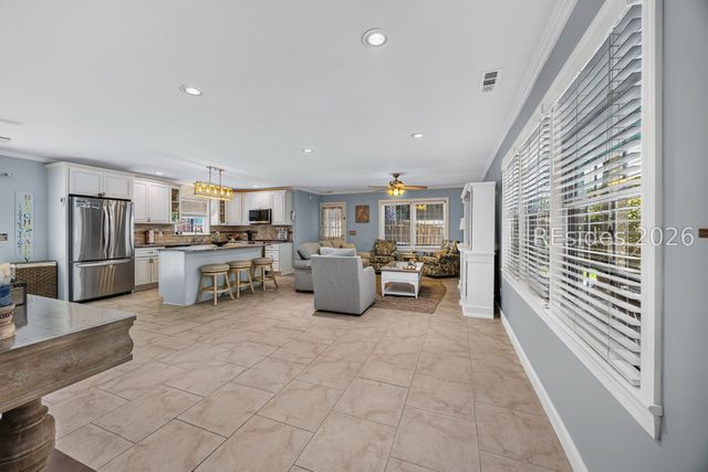 8 Flamingo St, Hilton Head Island, SC 29928
